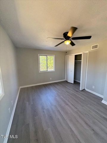 225 Mandan Road, Kingsport, TN 37664