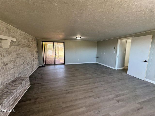 225 Mandan Road, Kingsport, TN 37664