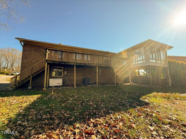 225 Mandan Road, Kingsport, TN 37664