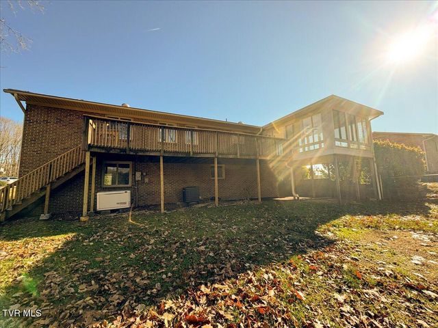 225 Mandan Road, Kingsport, TN 37664