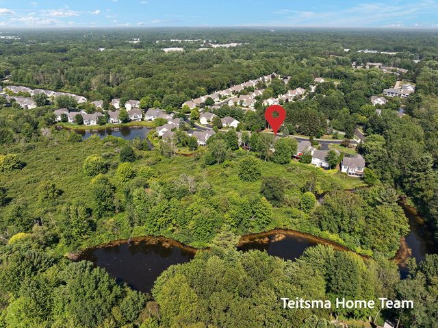 18139 Lost Creek Lane, Spring Lake, MI 49456