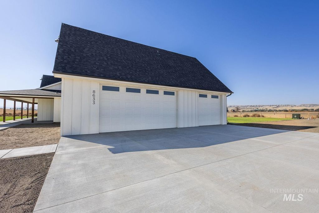 8633 Map Rock Road, Caldwell, ID 83607 photo 3