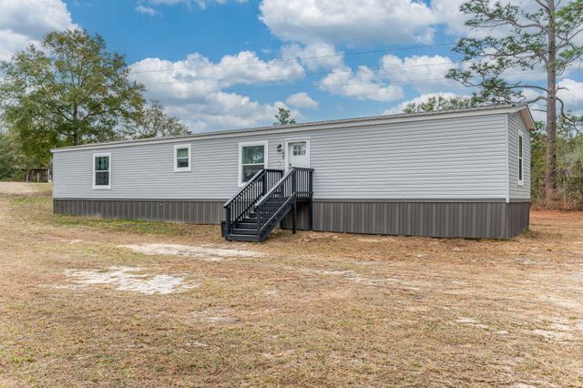59 Plew Court, Defuniak Springs, FL 32433