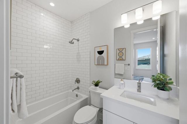 316 Scarlett Terrace, Mountain View, CA 94043