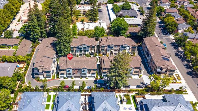 316 Scarlett Terrace, Mountain View, CA 94043