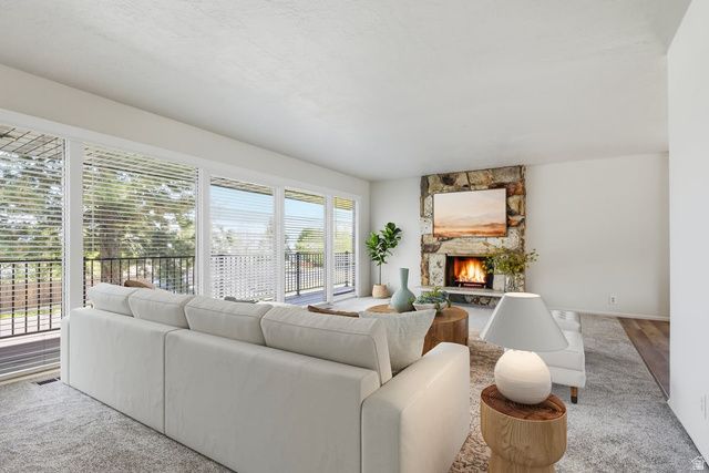 2677 E GRANDVIEW DR, Sandy, UT 84092