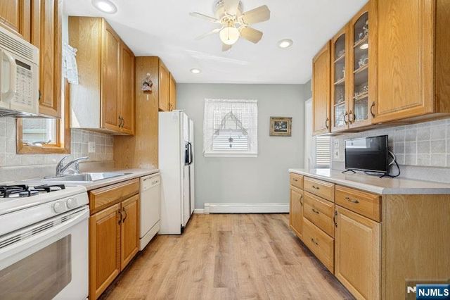 178 Cambridge Avenue, Saddle Brook, NJ 07663