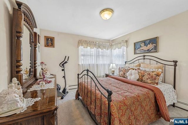 178 Cambridge Avenue, Saddle Brook, NJ 07663