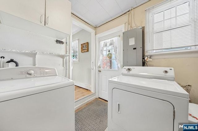 178 Cambridge Avenue, Saddle Brook, NJ 07663
