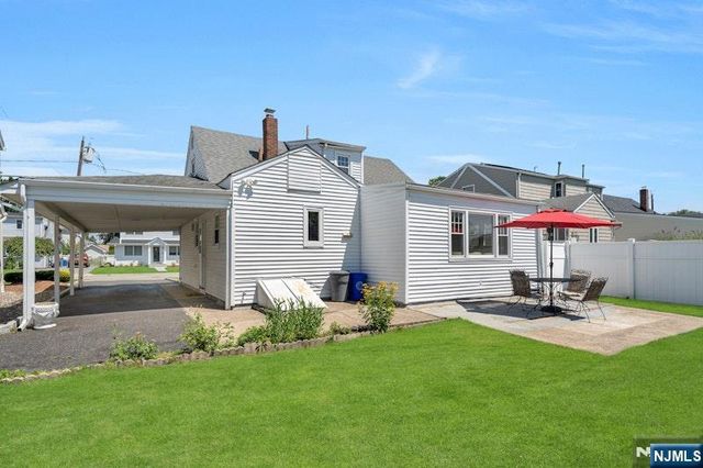 178 Cambridge Avenue, Saddle Brook, NJ 07663