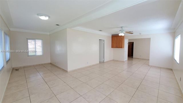 2124 Scott St, Hollywood, FL 33020