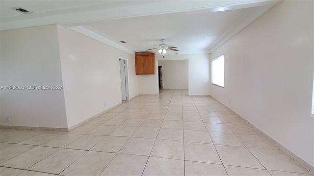 2124 Scott St, Hollywood, FL 33020