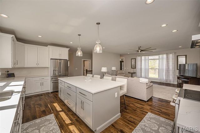 4690 Liberty School Road, Hillsboro, MO 63050