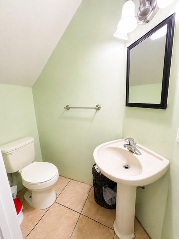 3331 Commodore Court, West Palm Beach, FL 33411