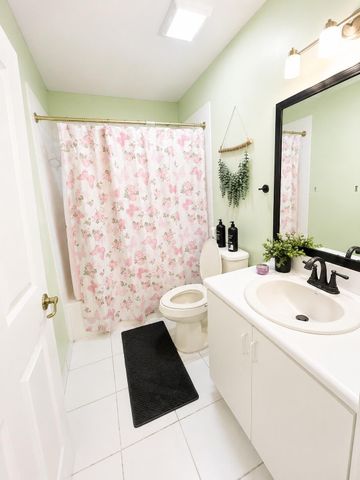 3331 Commodore Court, West Palm Beach, FL 33411