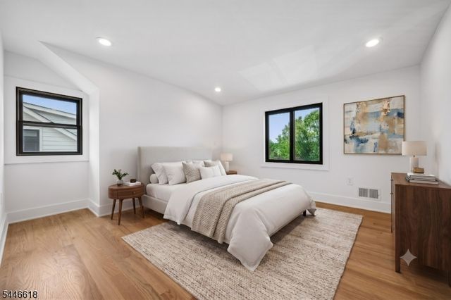 298 Main St C, Millburn Twp., NJ 07041