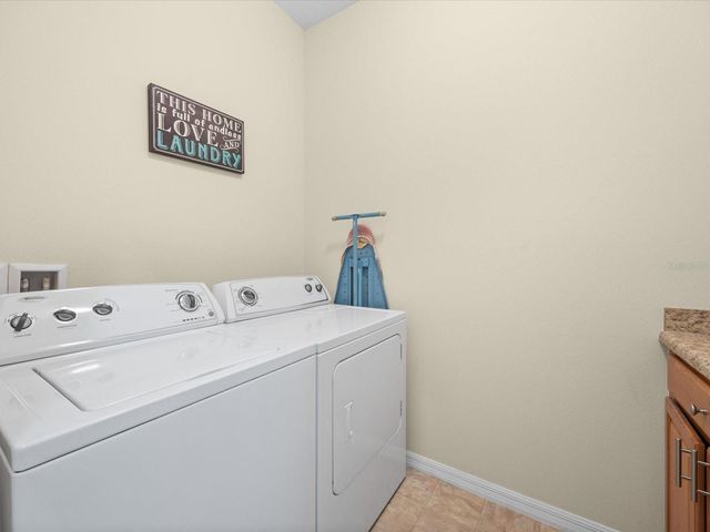 307 GLADESDALE STREET, Haines City, FL 33844