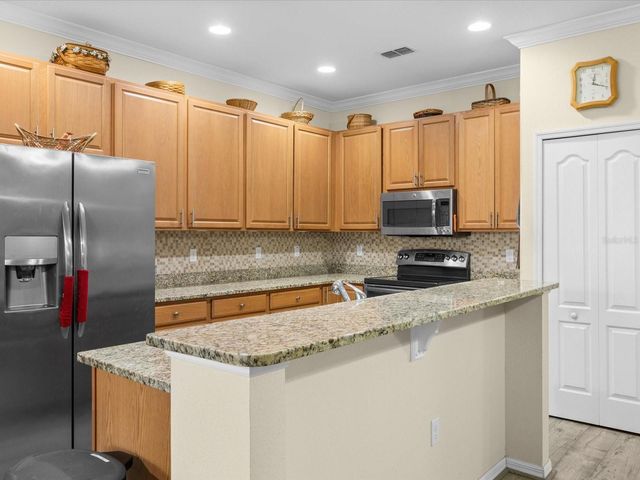 307 GLADESDALE STREET, Haines City, FL 33844