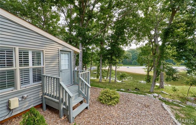 132 Geneva Cove Drive, Wright City, MO 63390