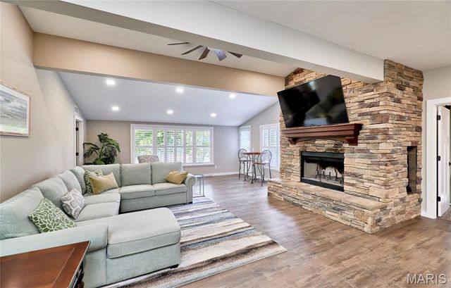 132 Geneva Cove Drive, Wright City, MO 63390