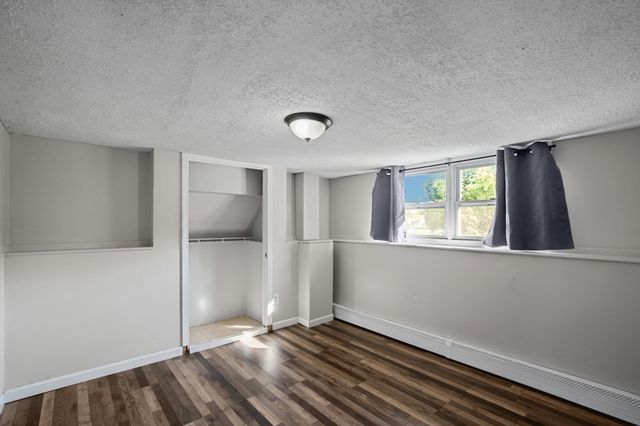 77 Quequechan Rd, Taunton, MA 02780