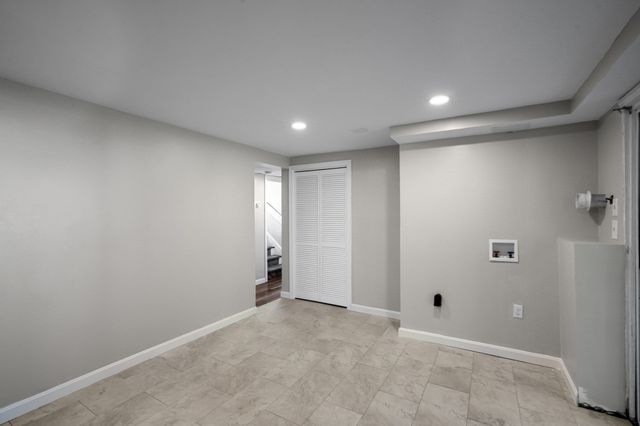 77 Quequechan Rd, Taunton, MA 02780