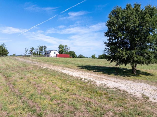 3139 Farm Road 3134, Cumby, TX 75433