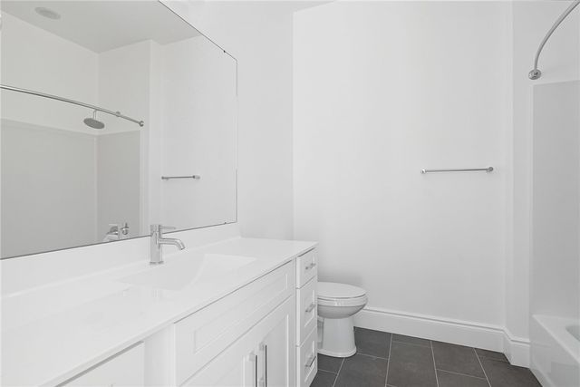 1 1st Street 301, Oakmont, PA 15139