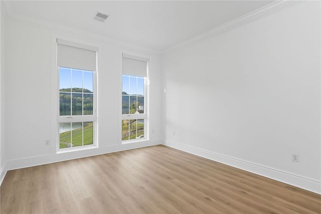 1 1st Street 301, Oakmont, PA 15139