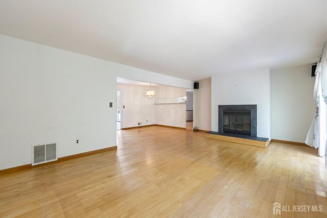 703 Merrywood Drive, Edison, NJ 08817