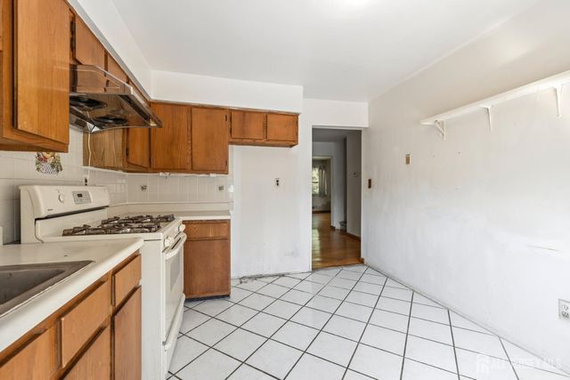 703 Merrywood Drive, Edison, NJ 08817