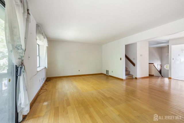 703 Merrywood Drive, Edison, NJ 08817
