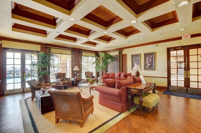 107 Yacht Club Way 208, Hypoluxo, FL 33462