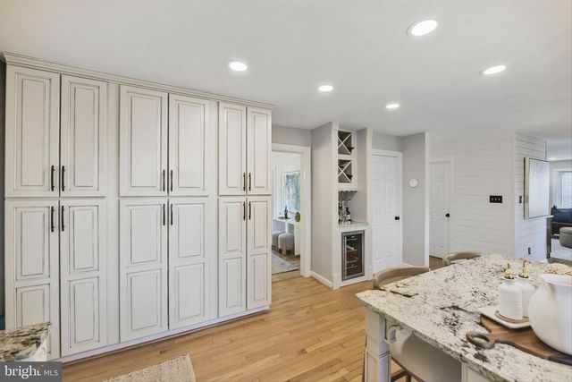 14514 FLAG STAFF CT, Centreville, VA 20121