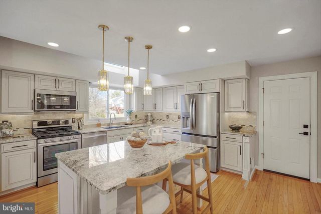 14514 FLAG STAFF CT, Centreville, VA 20121