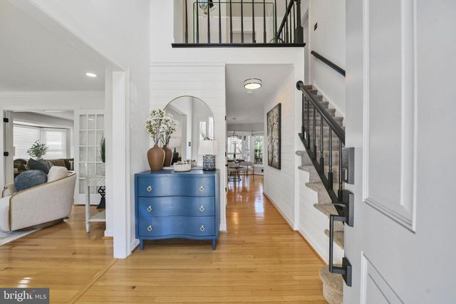 14514 FLAG STAFF CT, Centreville, VA 20121