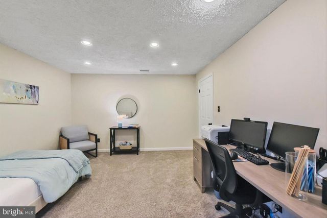 14514 FLAG STAFF CT, Centreville, VA 20121