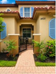 2928 Hidden Hills Road 1405, West Palm Beach, FL 33411