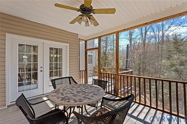 11907 Penny Bridge Dr, Midlothian, VA 23112