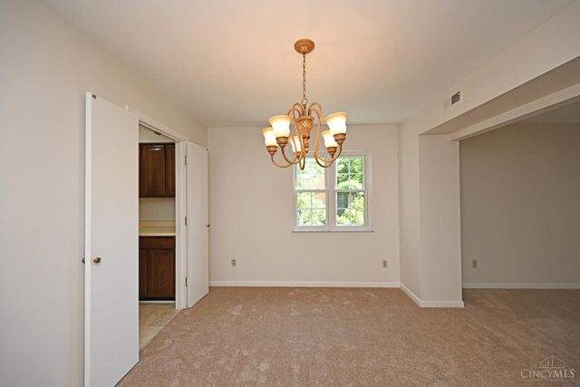 3433 Traskwood Circle, Cincinnati, OH 45208