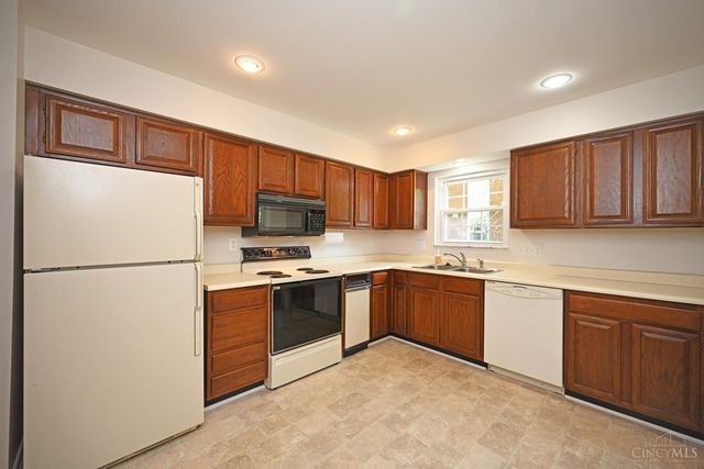 3433 Traskwood Circle, Cincinnati, OH 45208