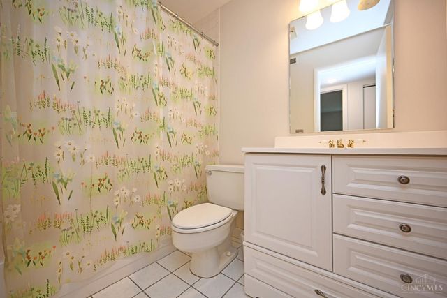 3433 Traskwood Circle, Cincinnati, OH 45208