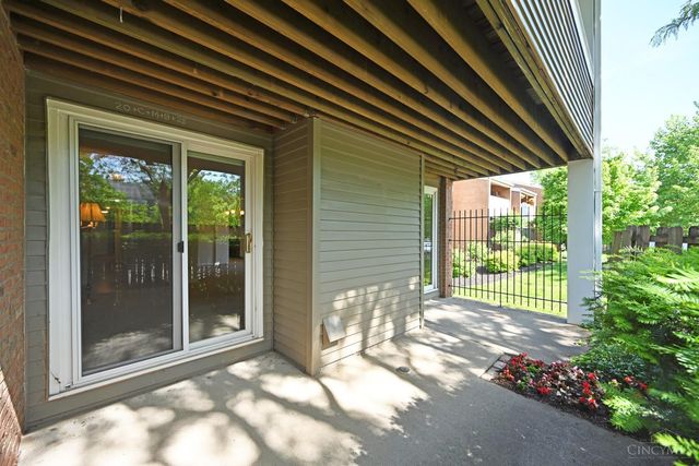 3433 Traskwood Circle, Cincinnati, OH 45208