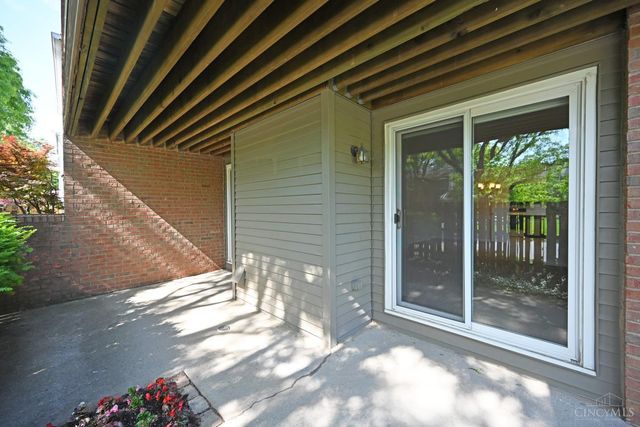 3433 Traskwood Circle, Cincinnati, OH 45208
