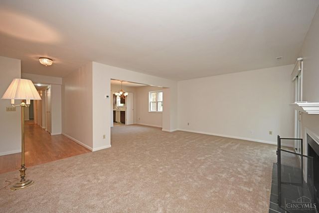 3433 Traskwood Circle, Cincinnati, OH 45208