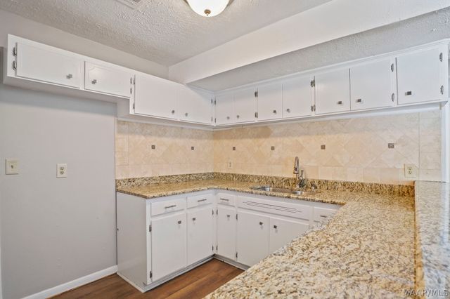 6407 Halcyon Drive, Montgomery, AL 36117