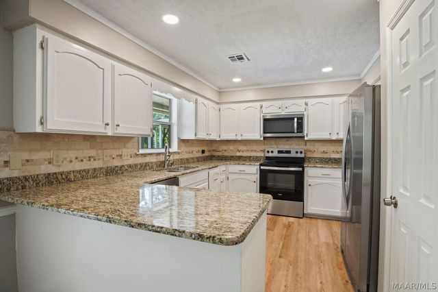 6407 Halcyon Drive, Montgomery, AL 36117