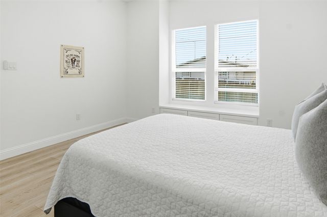 3220 N Houston Street, Fort Worth, TX 76106