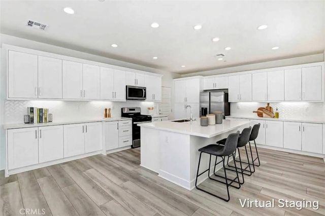 4248 S Heather Privado, Ontario, CA 91761