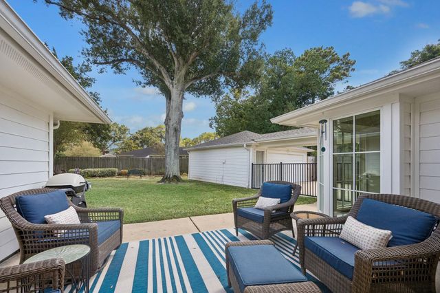 1507 Ashford Hollow Lane, Houston, TX 77077